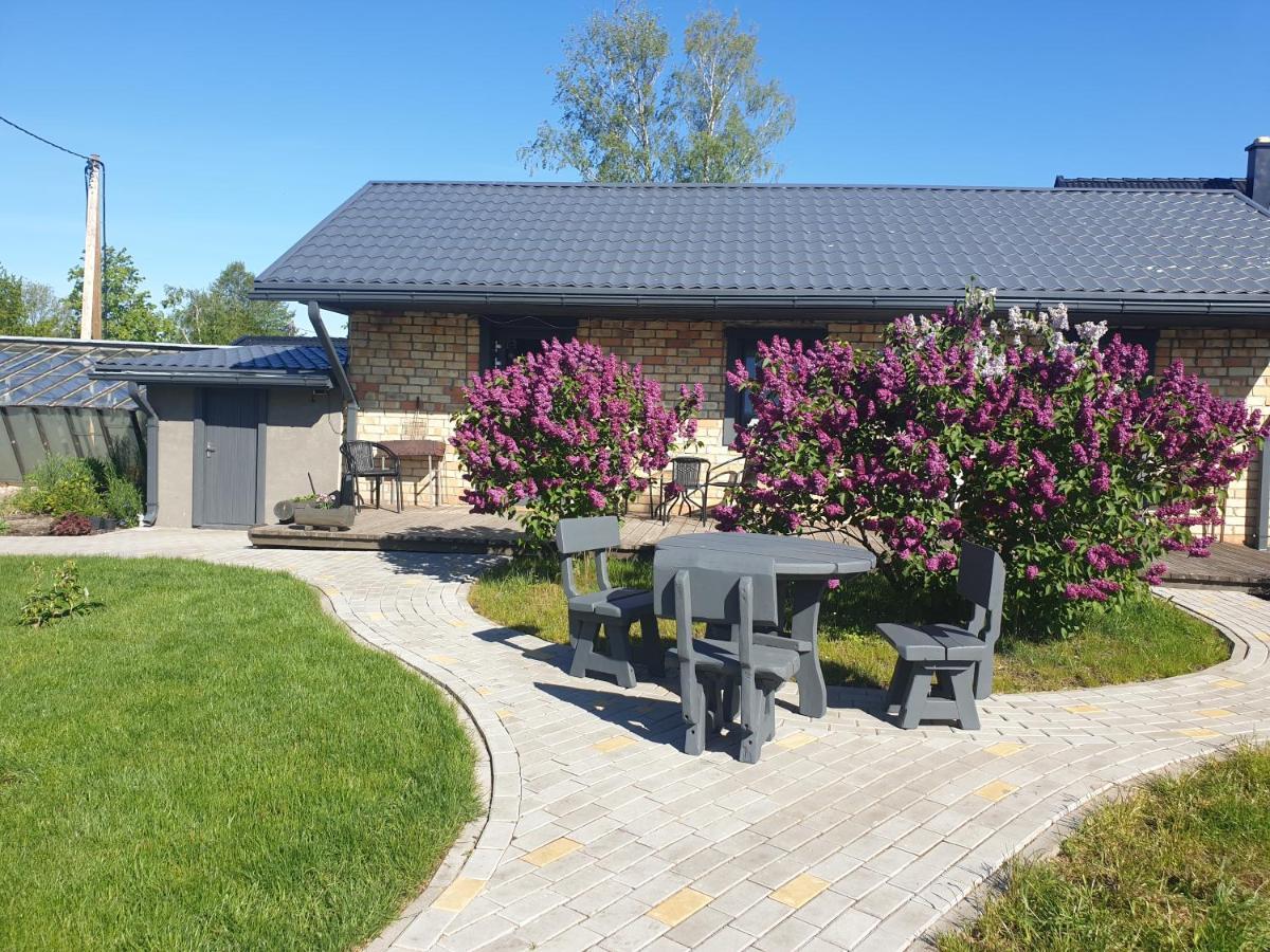 Guest House Kajaki-Ragaciems Exteriör bild